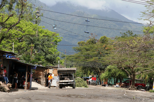 Enee pierde L300 millones al mes por robo de energía en el norte de Honduras