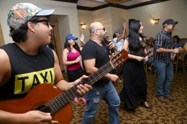 Almuerzo para festejar a las madres