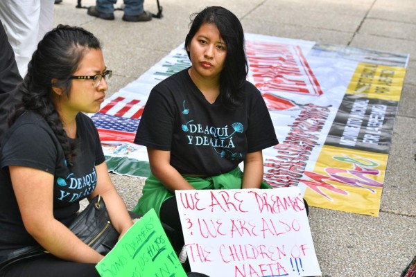 Apple, Facebook y Google recriminan decisión sobre 'dreamers'