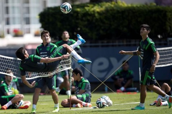 México se concentra para el amistoso con Nigeria