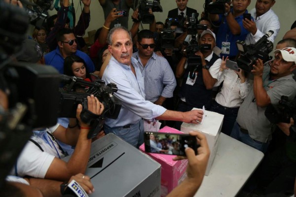 Así votaron los candidatos a alcalde de la capital de Honduras