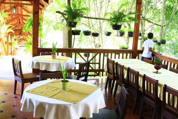 Occidente abre sus encantos al verano