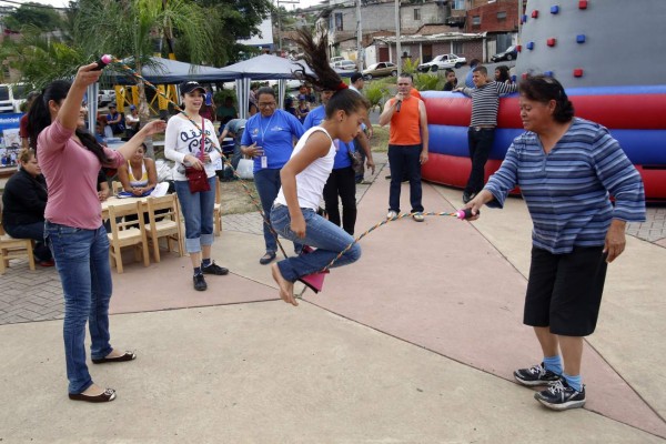 Gobierno hondureño sigue atrayendo a jóvenes con recreovías