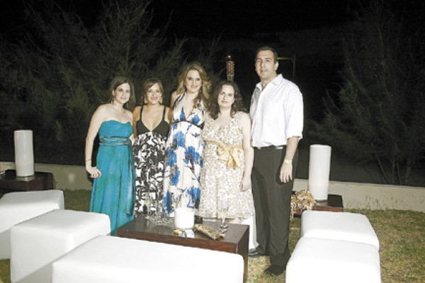 Dos culturas y la promesa de amor