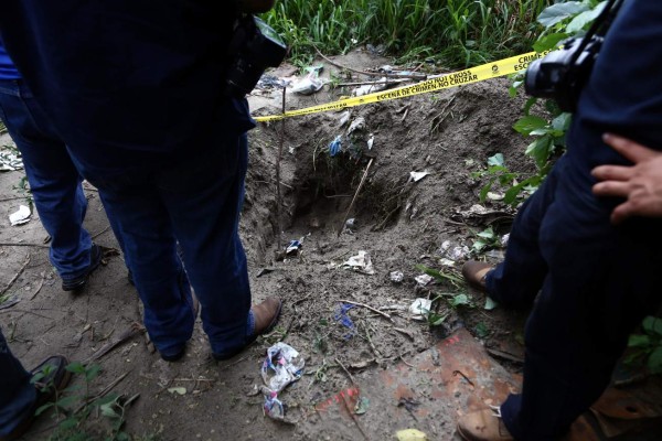 Encuentran cadáver enterrado en San Pedro Sula