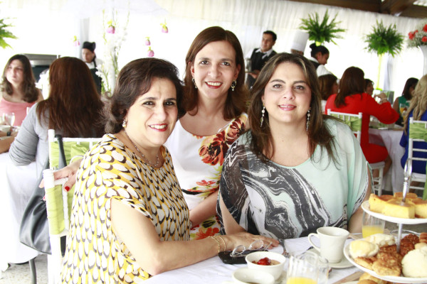 Fairuz Khoury de Larach cumple años