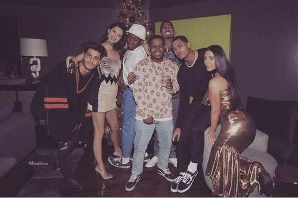 Kim Kardashian y Kanye West presume a sus hijos en Navidad