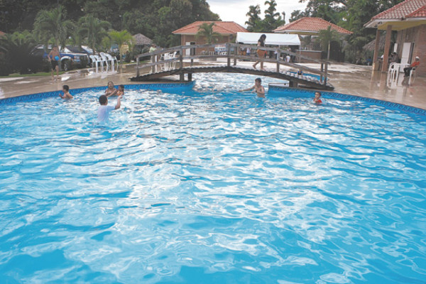 Relájese, en Tela está la diversión