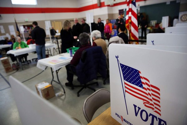 New Hampshire vota en primarias claves en EUA