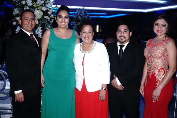 Boda de Oswaldo Figueroa y Gina Ocampo