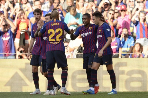 Barcelona golea a Boca Juniors y se queda con el Trofeo Joan Gamper