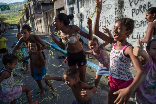 Fotos: Así se vive en el mundo la inauguración de Brasil 2014