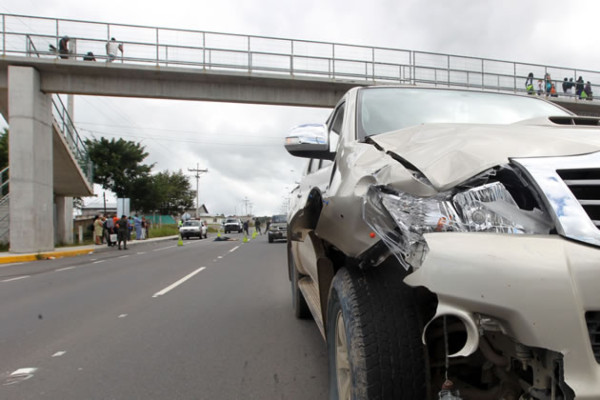 Anciana muere atropellada