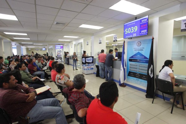 SAR certificará a imprentas que dejaron vencer sus permisos