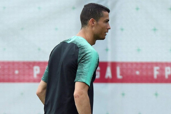 Ronaldo vuelve a estar fuera de la Selección