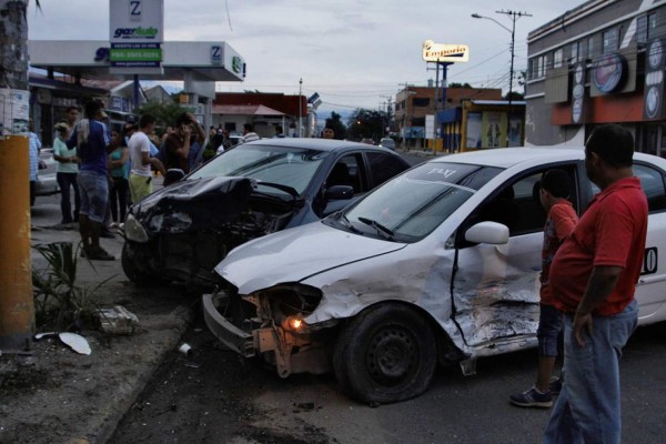 Hasta diez accidentes al día ocurren en San Pedro Sula