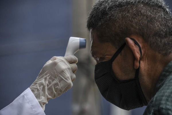 Coronavirus en El Salvador: Bebé de seis meses sobrevive al virus y muertos suben a 16   