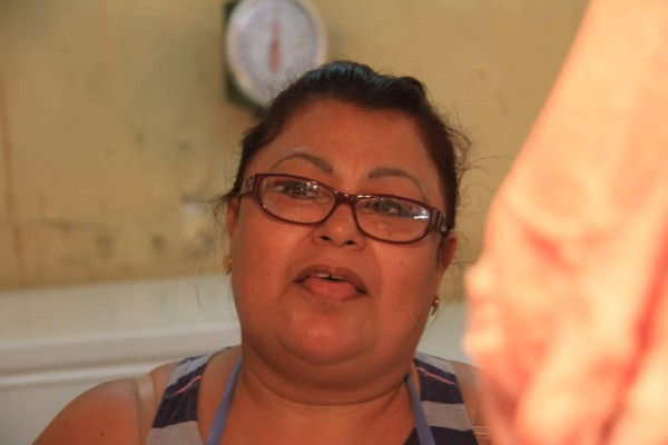 Hasta 10,000 libras de pollo al día vendieron carnicerías