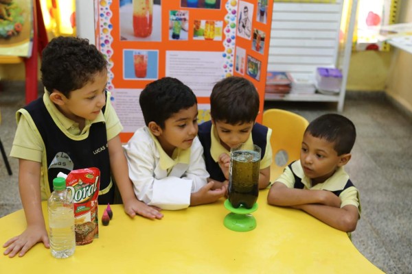 Golden Legacy celebra Feria de la ciencia 2015