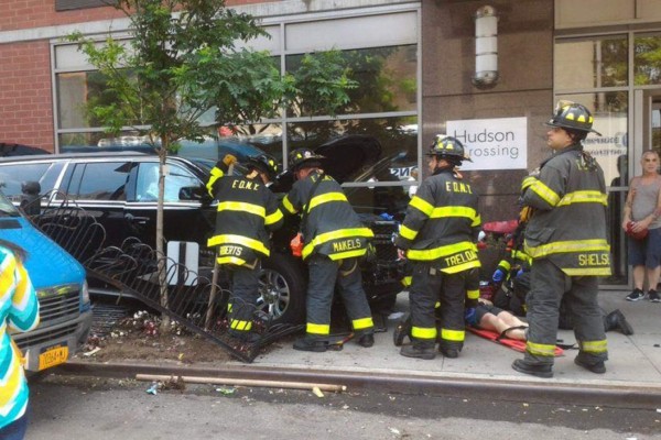 Vehículo atropella a 11 personas en Manhattan