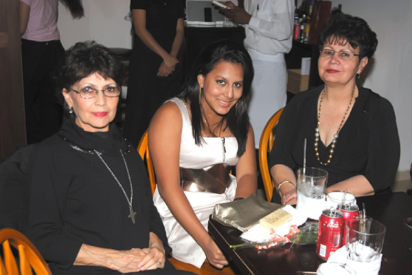 Alegrías en Deriva Enoteca