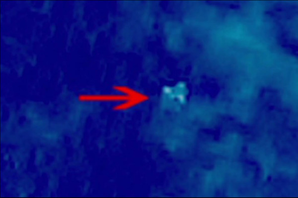 Malasia envía avión al lugar determinado por satélite chino