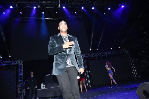 Don Omar se prepara para una cargada agenda en 2015
