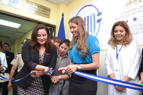 Inauguran observatorio consular y migratorio de Honduras