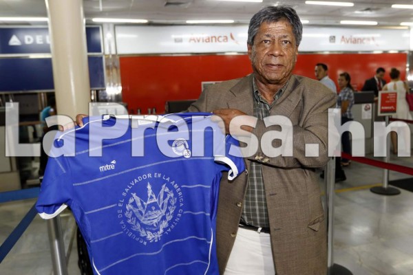 Primitivo Maradiaga: 'Quiero sentir el orgullo de clasificar a El Salvador”