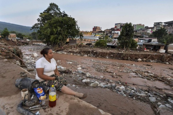 Desolación, destrucción y muerte: el drama después de la tormenta en Colombia