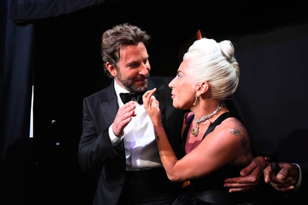 Lady Gaga no dejó que Bradley Cooper estuviera con Irina Shayk en el after party de los Oscar's