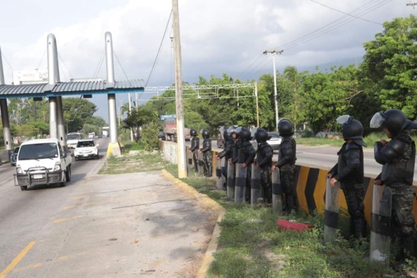 Libre de tomas las calles en distintos puntos importantes de Honduras