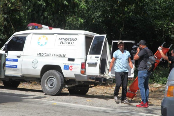 Policía realiza levantamiento de cadáver en el segundo anillo de San Pedro Sula