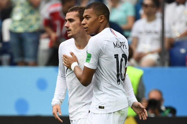 Francia doblega a Uruguay y logra su pase a semifinales del Mundial