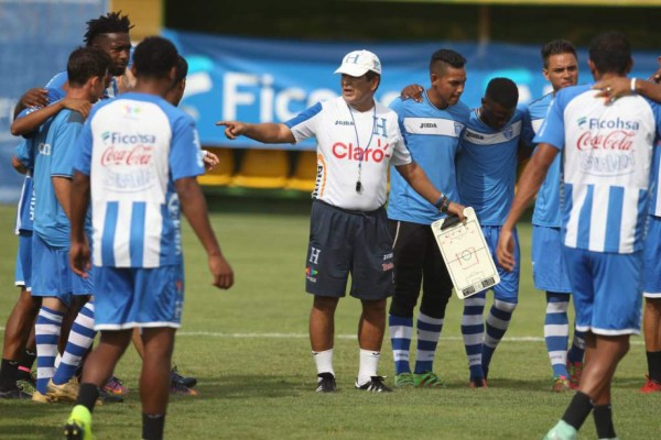 Tensión en la Selección por la ausencia del 'Choco' Lozano