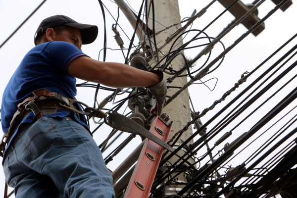 Enee cortará servicio a hondureños morosos