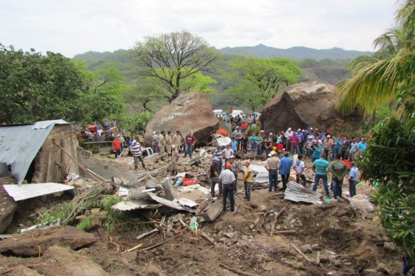'Solo alcancé a rescatar a mi esposa, a mi familia no la volví a ver”
