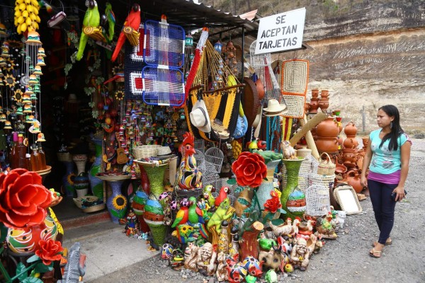 Talento artesanal en Siguatepeque atrae a los viajeros