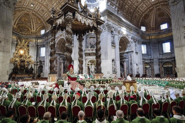 Reportan primer caso de coronavirus en el Vaticano  