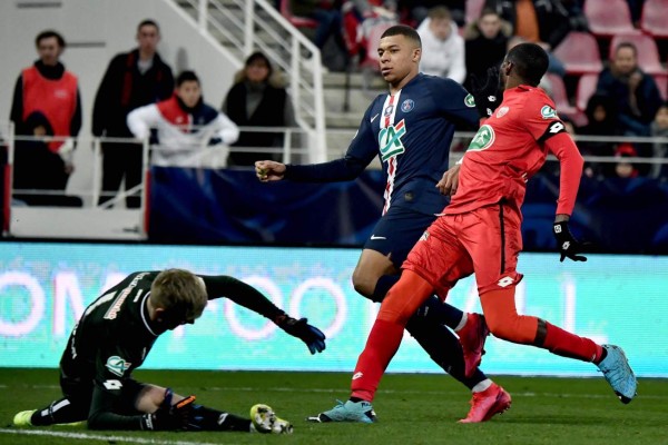 PSG golea 6-1 en Dijon y pasa a semifinales de Copa de Francia