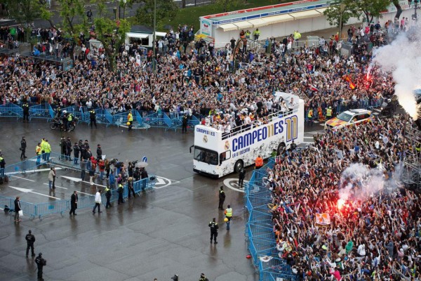 Real Madrid celebra la Undécima con sus aficionados en Cibeles