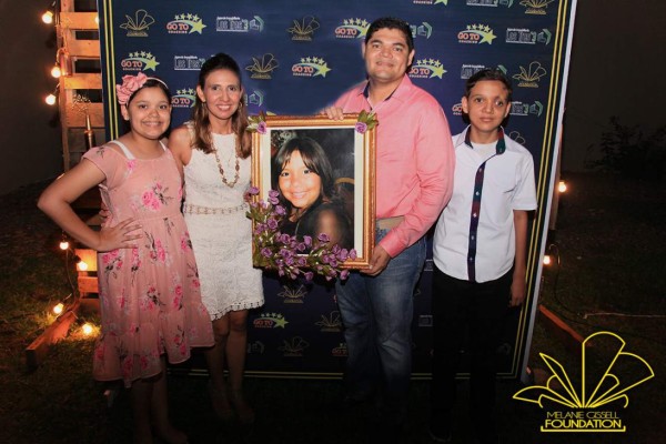 En honor a Melanie, sus padres crean fundación para apoyar en el duelo