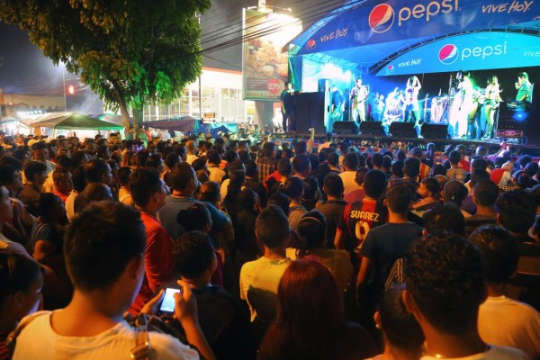 Sampedranos disfrutaron del carnaval hasta el amanecer