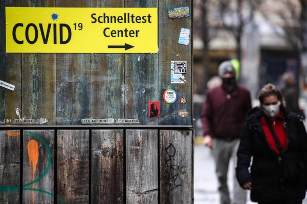 Alemania ordena nuevo confinamiento al batir récord de muertes por coronavirus