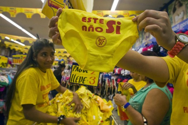 Ritos más insólitos que le dan la bienvenida al 2017