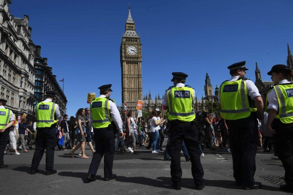 Caos político en Reino Unido tras revés legislativo