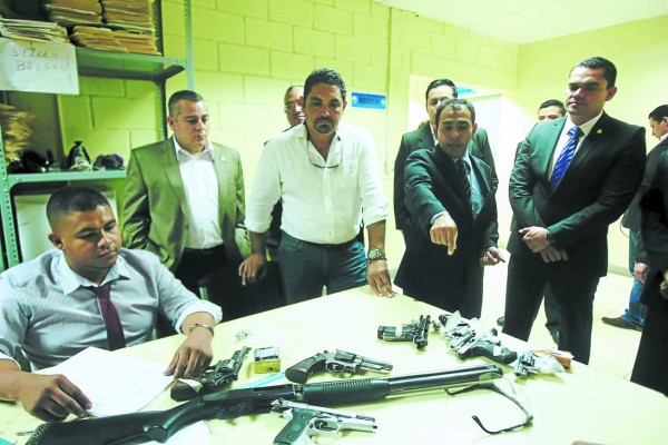 Más de un millón de armas circulan en Honduras
