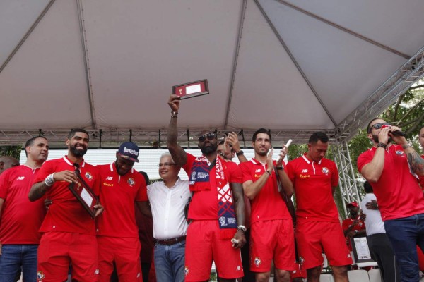 Periodista denuncia amenazas por decir que Panamá fue el peor del Mundial