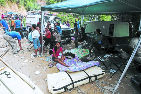 El Corpus, en vigilia y unidos por los mineros hondureños