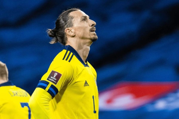 Ibrahimovic se pierde la Eurocopa por una lesión en la rodilla izquierda